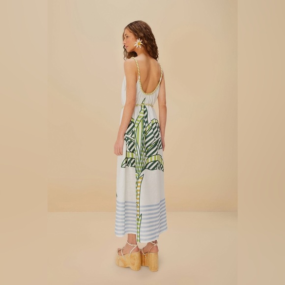 Farm Rio: Off-White Banana Tree Euroflax™
Premium Linen Maxi Dress - Picture 2 of 9